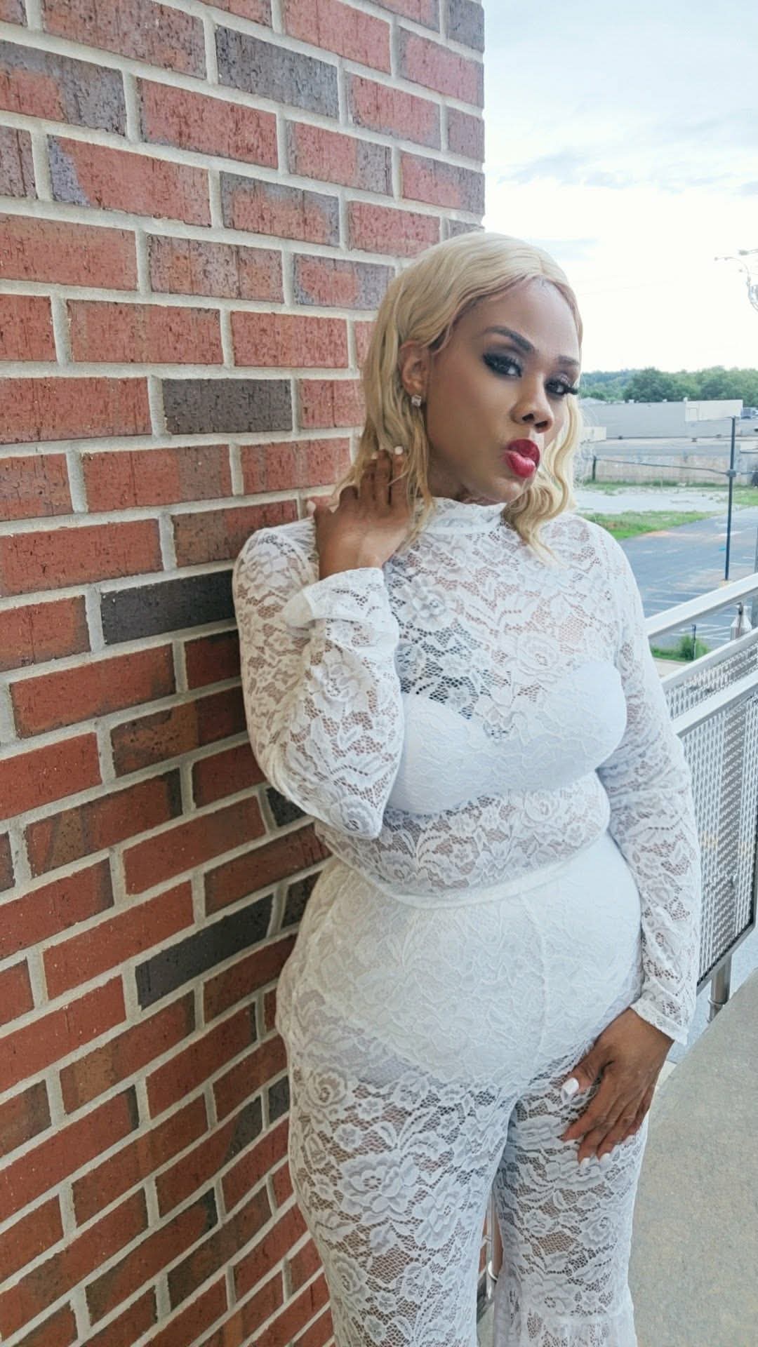 Muse Lace 2 Pc set